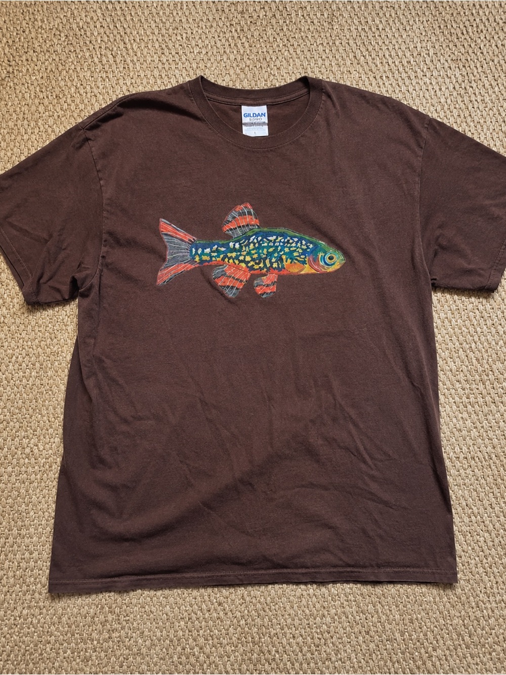 Gildan Brown Tee with Colorful Fish Illustration